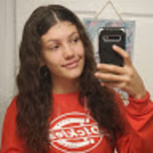 Meet your Posher, Makayla